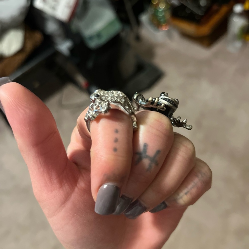 Frog rings 🐸 - Picture 3 of 5